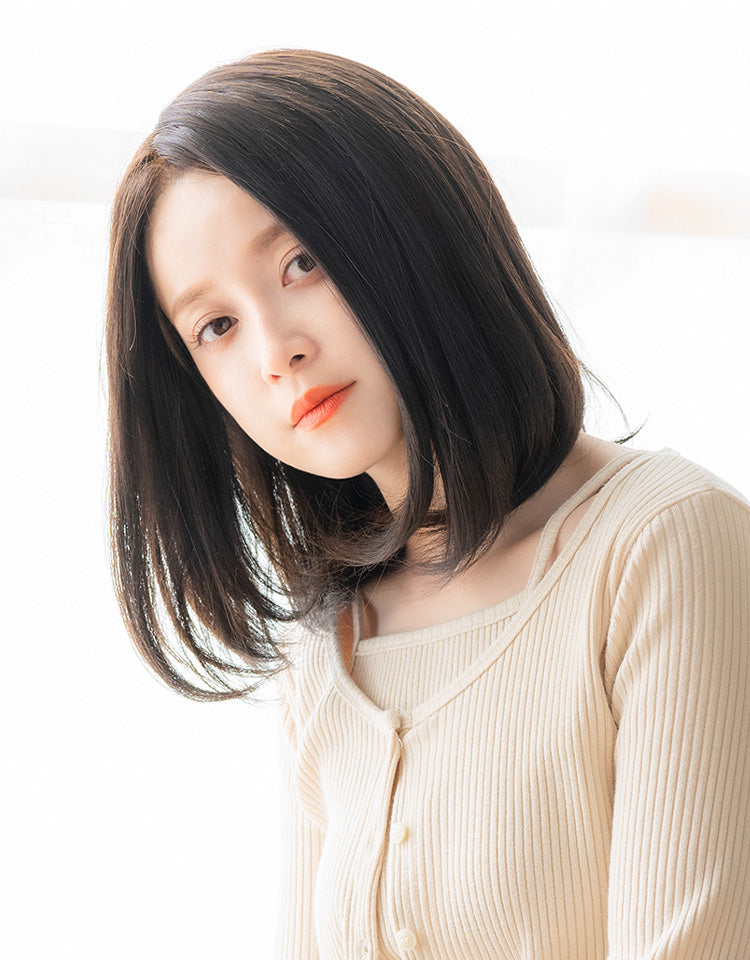 REMY人毛100%天使の月満ちるベースミディ ダークブラウン モデル着用