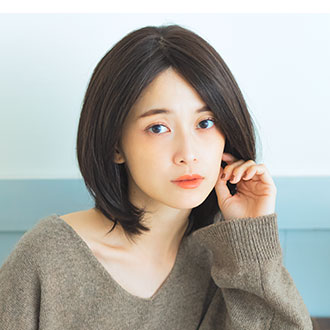ウィッグに両面テープはつけれるの？