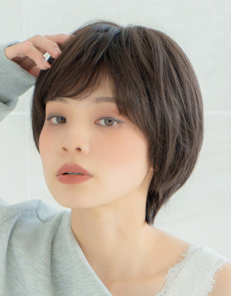 ダークブラウン
