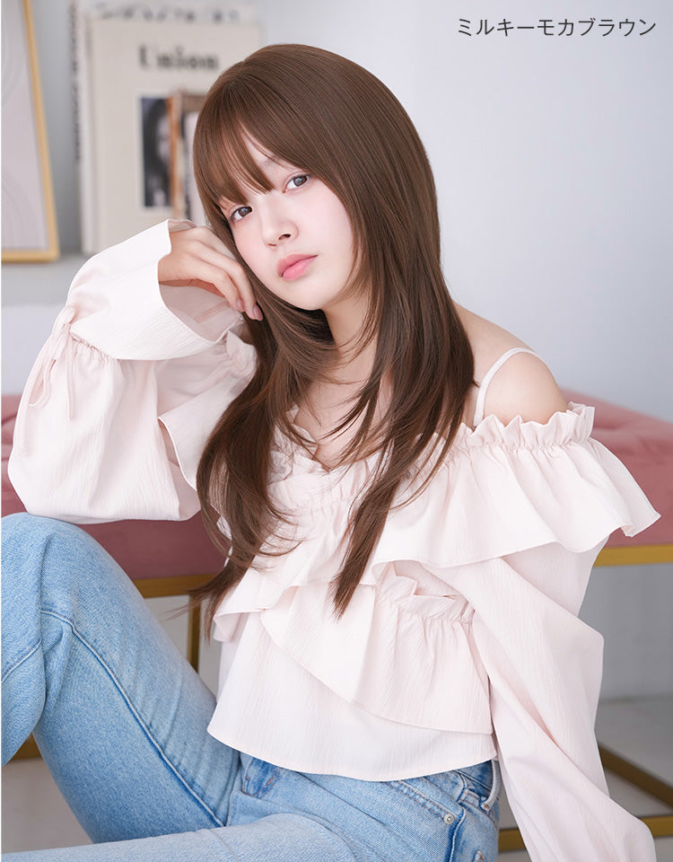 ミルキーモカブラウンを着用したモデル