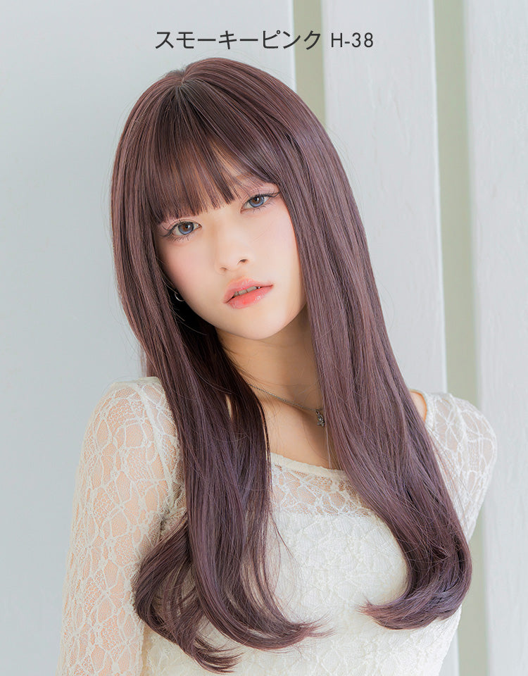 HEART BEAT ロングストレート スモーキーピンクを着用したモデル