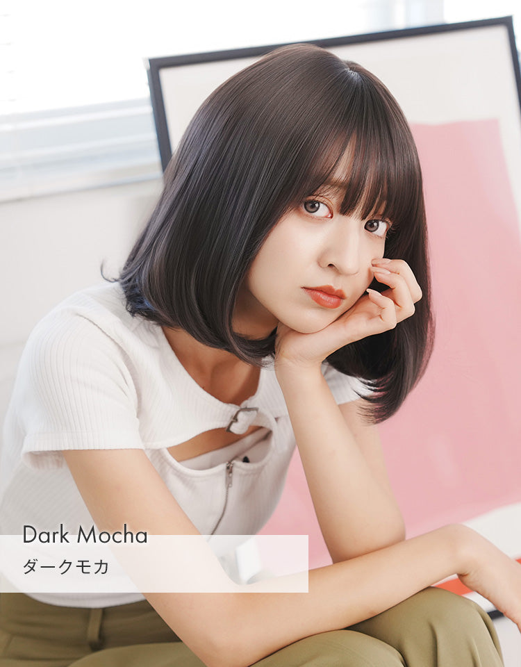 ダークモカを着用したモデル