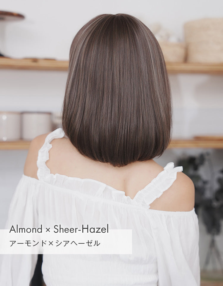 アーモンド×シアヘーゼルを着用したモデル