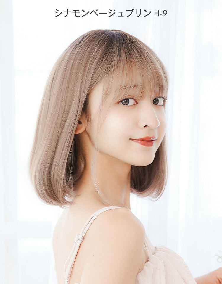 シナモンベージュプリンを着用したモデル