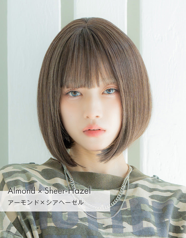 HEART BEAT ショートボブ アーモンド×シアヘーゼルを着用したモデル