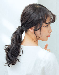 ブリッジポニーテール フラワーカールミディ
