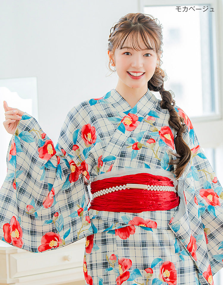 ブリッジポニーテール 編みおろしアレンジ モカベージュを着用したモデル写真