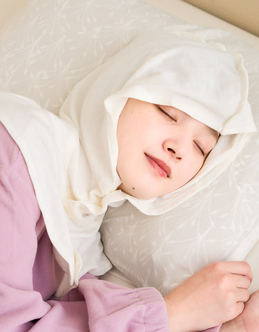 天使がつつむナイトフーディー_シルク100%