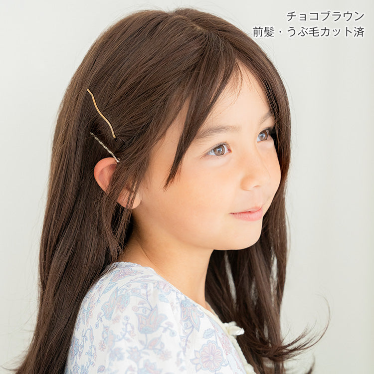 天使のベースウィッグ人毛MIX チョコブラウンの前髪・うぶ毛カット済を着用したモデル写真