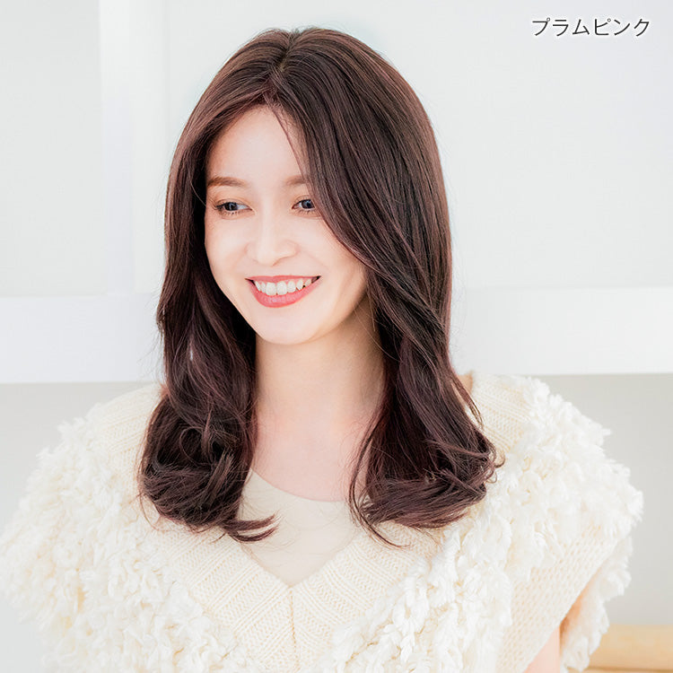 プラムピンクを着用したモデル写真