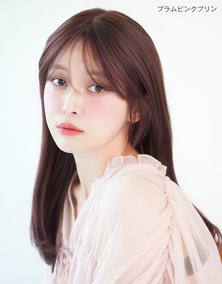 プラムピンクプリンを着用したモデル