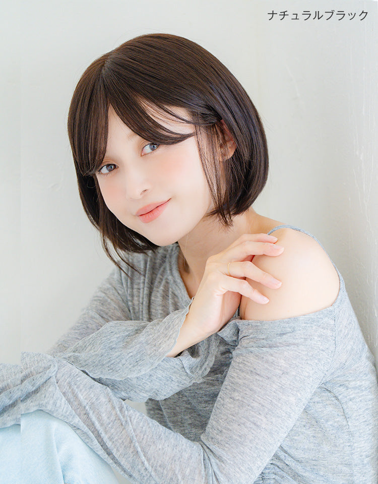 ナチュラルブラックを着用したモデル写真