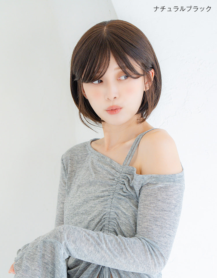 ナチュラルブラックを着用したモデル写真