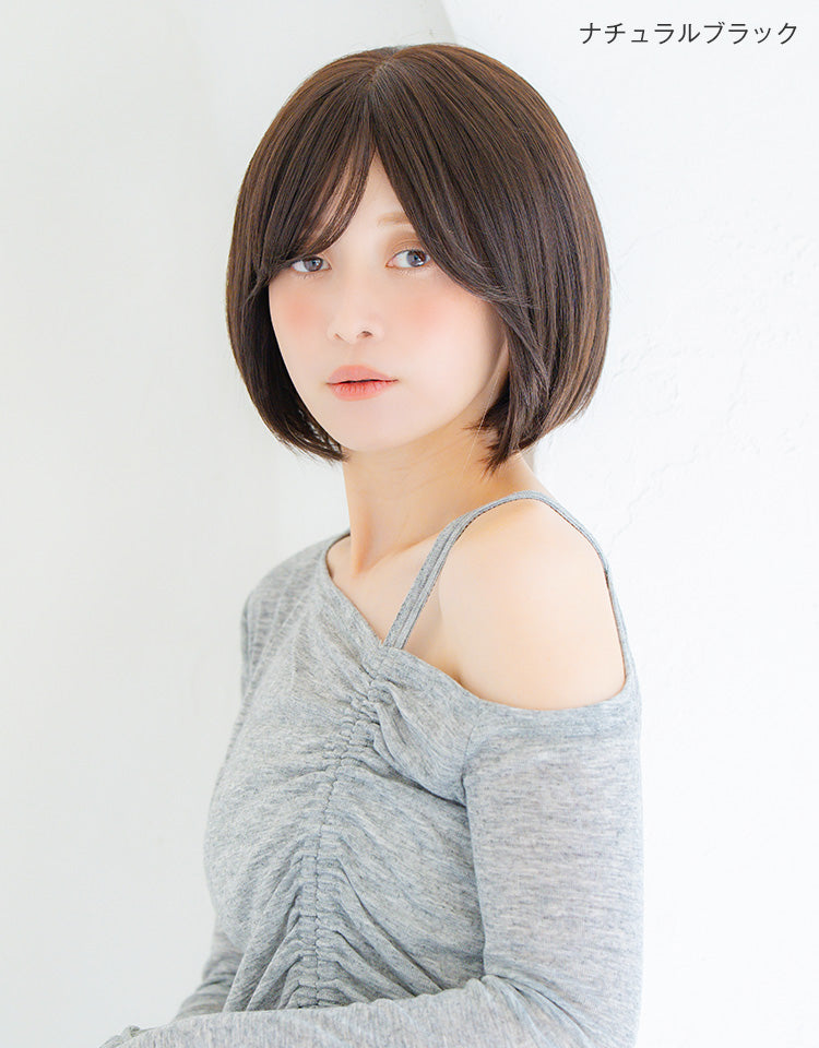 ナチュラルブラックを着用したモデル写真