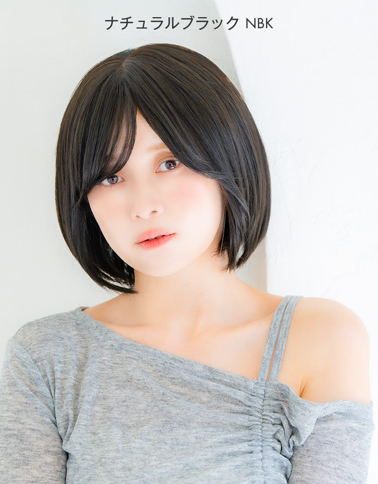 ナチュラルブラックを着用したモデル写真