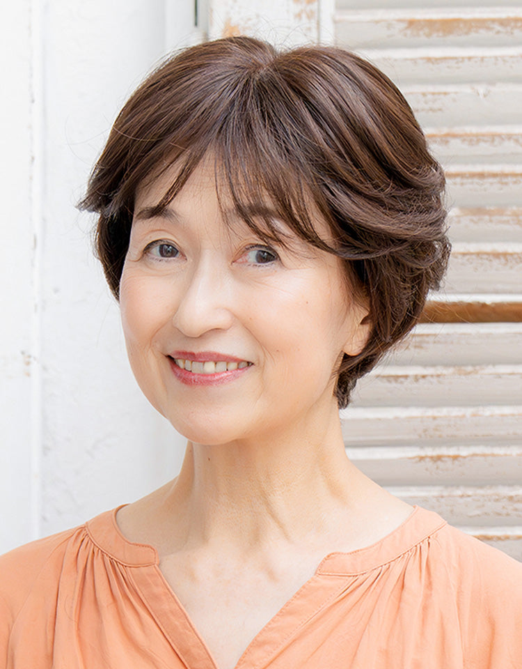 ライトブラウン