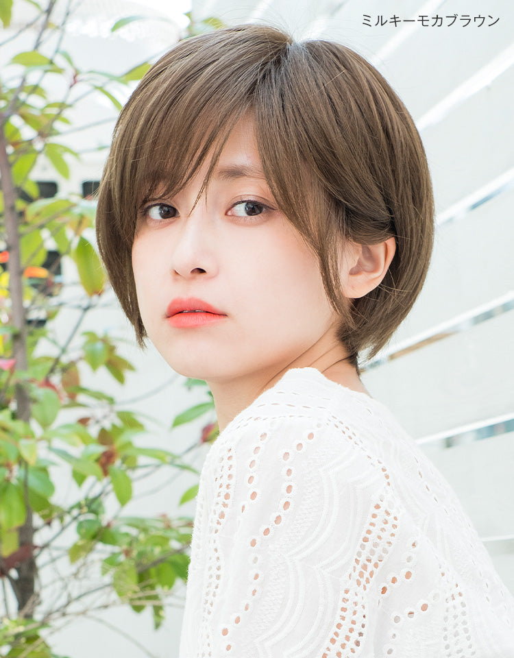ミルキーモカブラウンを着用したモデル写真