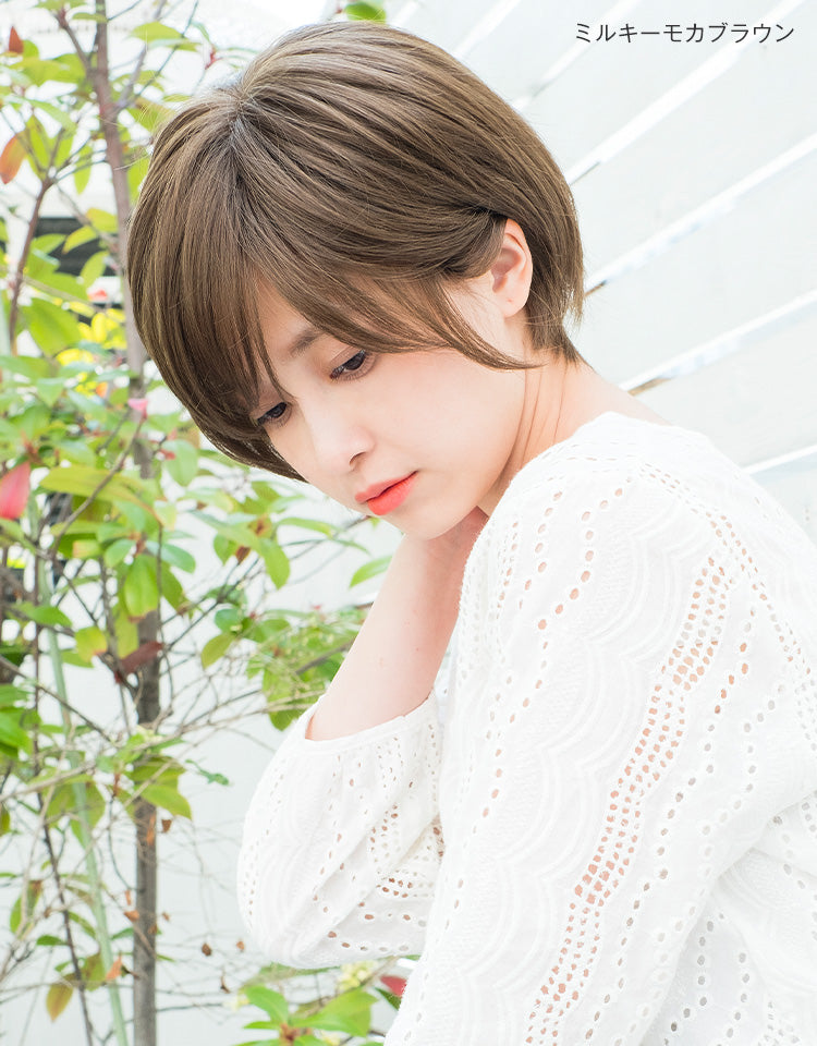 ミルキーモカブラウンを着用したモデル写真