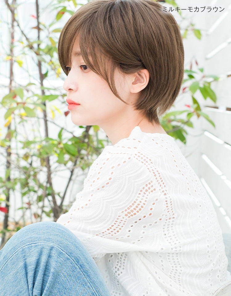 ミルキーモカブラウンを着用したモデル写真