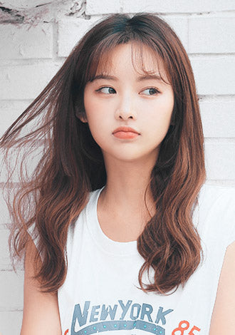 キューブウィッグ ナチュラルウェイブミディアムの画像