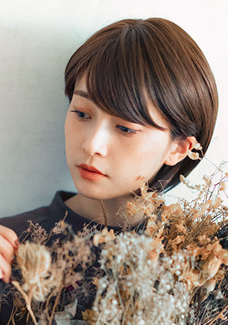 新品未使用　リネアストリア　ウィッグ　セミロング　新品　まえ髪自由 LINEASTORIA WIG AWARD 2022｜リネアストリア